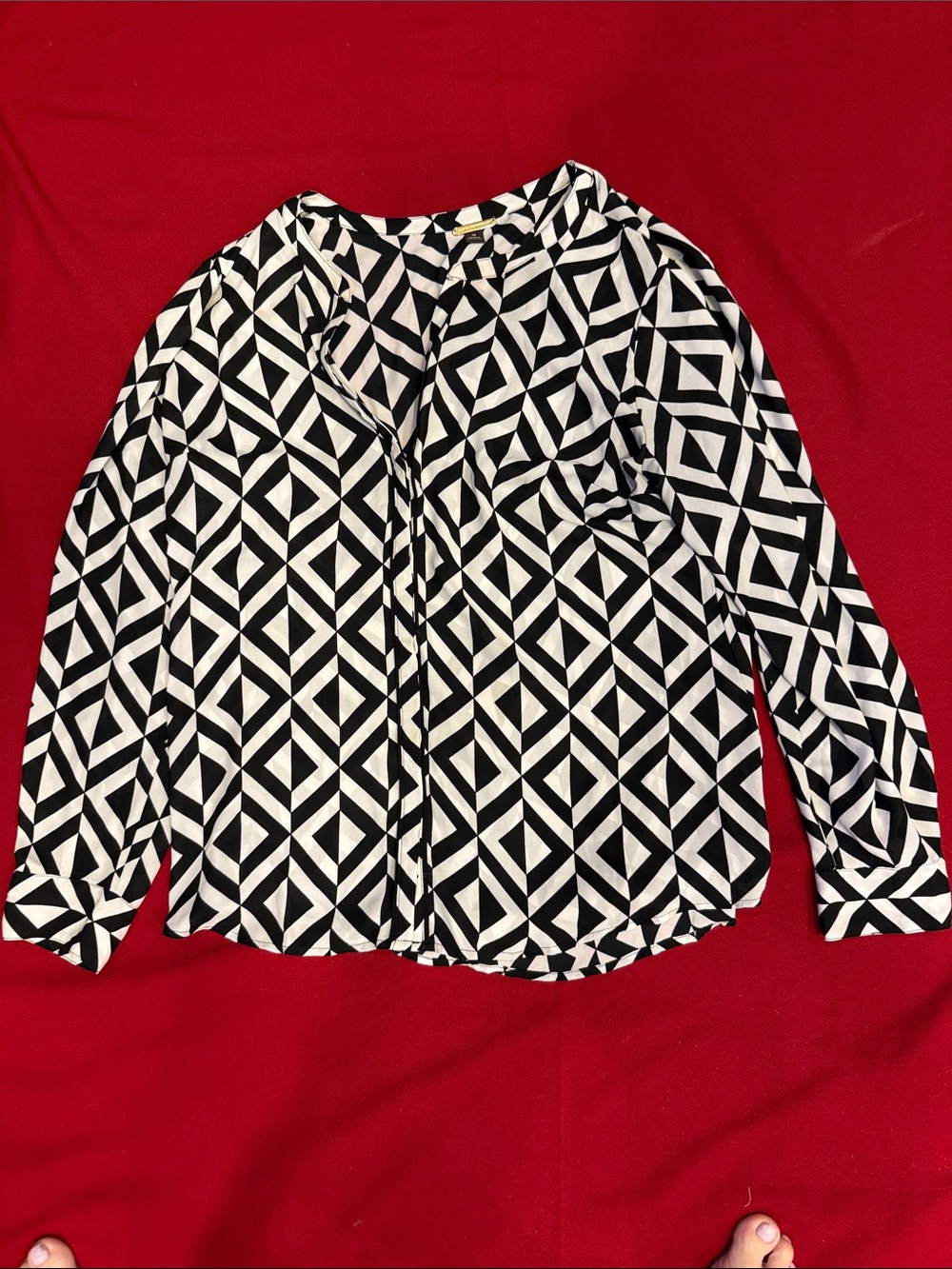Dana Bachman Black & cream Geometric Long-Sleeve Women’s Top